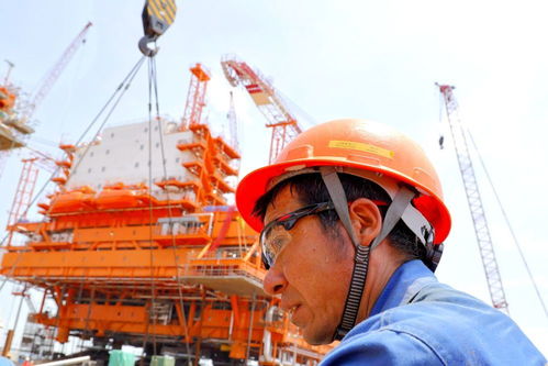 我的光影故事 回眸2023丨在海上，与重器走过四季码头